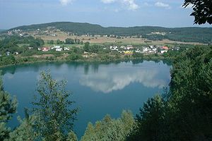 Kameņas apriņķa ainava (Turkosoves ezers Meņdzizdrojas gminā)