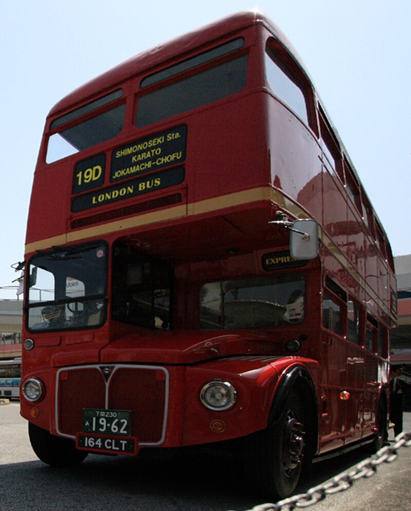800px-Routemaster_bus_RM1164_%28164_CLT%