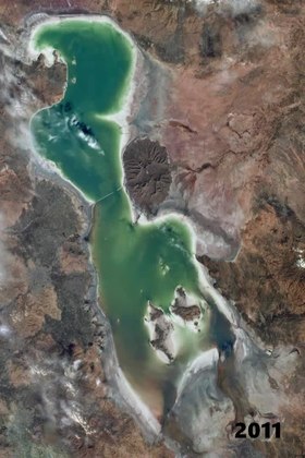 File:Urmia lake drought.webm
