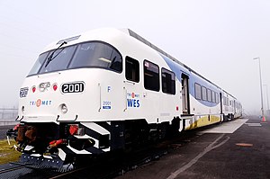 Поезд пригородных поездов WES (7563463074) .jpg