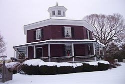 WilcoxOctagonHouse 2007 12 14.jpg