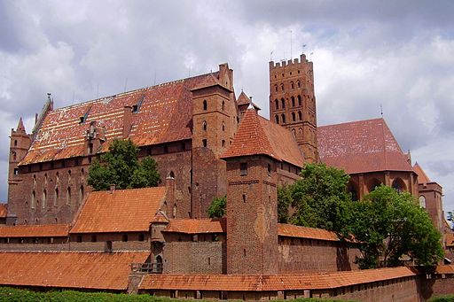 Zamek wysoki malbork 01