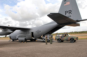 198th Airlift Squadron - Lockheed C-130E-LM Hercules 64-0515.jpg