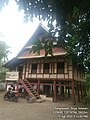 Rumah tua di Bolaromang, dibangun sekitar tahun 1900 oleh Tuan Abdul Karim Puang Sibatu alias BL Daeng Sibatu, salah satu tokoh masyarakat setempat. Termasuk salah satu dari empat rumah yang tidak dibakar/dirobohkan pada masa pergerakan DI/TII di Bikeru