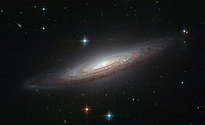 NGC 634 na snímku HST