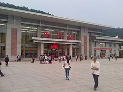 巴中駅