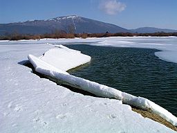 Sjön Cerknica på vintern.