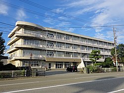 富山市立萩浦小学校