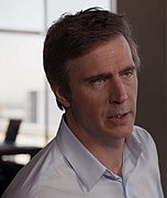 Jack Davenport interprète Karl.