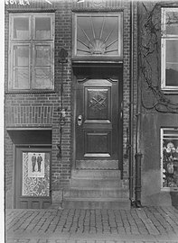 Door of Nybrogade 20