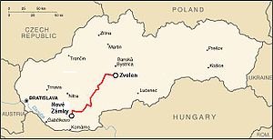 ノヴェー・ザームキ - ズヴォレン線の路線図