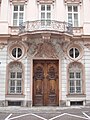 Portal mit Hausmadonna, Palais Holnstein, Erzbischöfliches Palais