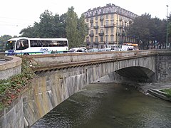 Embouteillages sur le pont