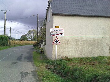 Sortie de Casteide-Cami et entrée dans Cescau.