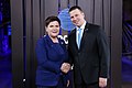 رئيس الوزراء البولندي بياتا سزيدلو مع يوري راتاس