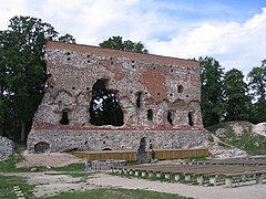 Vestiges du Château de Fellin[21]