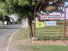 Entrée de Viry-Noureuil.