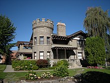 Wenatchee, WA - Wells House 04.jpg