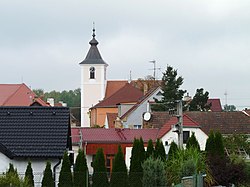 Pohled ke kostelu Zvěstování Panny Marie