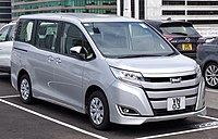 2017–present Toyota Noah X (facelift)