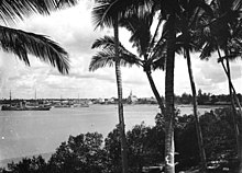 Port of Dar es Salaam, German East Africa, c. 1910 Bundesarchiv Bild 105-DOA0371, Deutsch-Ostafrika, Daressalam, Hafen Panorama.jpg