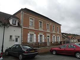 The town hall in Catenoy