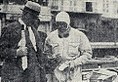 Charles Faroux, directeur de course du Grand Prix de Monaco 1932, dialogue avec Achille Varzi avant le départ.