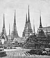 Die Gartenlaube (1897) b 417_1.jpg Pagoden des königlichen Tempels