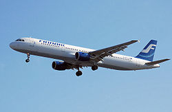 Finnair.a321-200.oh-lzb.arp.jpg