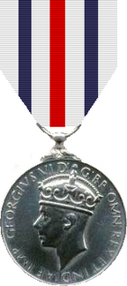 Королевская медаль за службу делу свободы.png