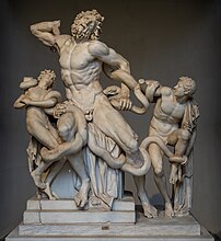 Le groupe du Laocoon (musée Pio-Clementino, au Vatican). (définition réelle 8 744 × 9 502)