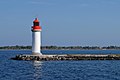 Leuchtturm Onglous an der Mündung des Canal du Midi in den Étang de Thau  Qualitätsbild