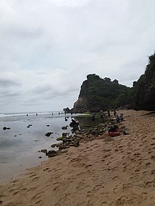 pemandangan Pantai Nguyahan