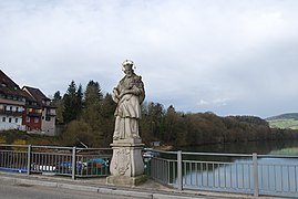 Statue des Johannes Nepomuk auf der Rheinbrücke