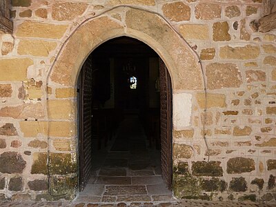 Eingangsportal der Ortskirche Saint-Martin