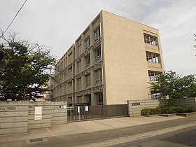 高松市立中央小学校