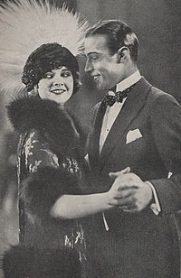 Rudolph Valentino with Alice Terry in The Four Horsemen of the Apocalypse, 1921 The Four Horsemen of the Apocalypse (1921) - 5.jpg