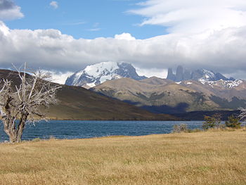 Torres del Paine (Paine Towers) - view from La...