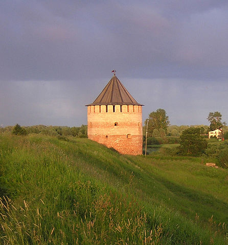 http://upload.wikimedia.org/wikipedia/commons/thumb/a/a6/Tower_of_Alexis.jpg/446px-Tower_of_Alexis.jpg?uselang=ru