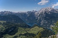 80. Platz: René Schröder mit Ausblick vom Jenner auf den Königssee im Nationalpark Berchtesgaden