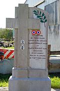 Le monument aux morts de Thieffrans à l'entrée de Tressandans.