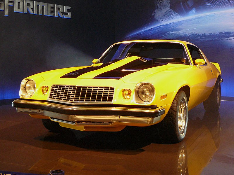 800px-Camaro-Transformers03.jpg