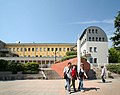 Fachada del Edificio B, parte del Campus de Ingeniería en Dalmine (BG)