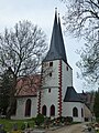 Dorfkirche Greifenhain (Kirche (mit Ausstattung) und Kirchhof mit Einfriedung sowie sogenannte Pestlinde (Gartendenkmal) und Denkmal für die Gefallenen des 1. Weltkrieges vor der Kirche)