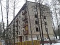 Выселенный дом серии в Москве