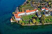 Blick aus dem Zeppelin auf den Pulverturm und die Luitpold-Kaserne