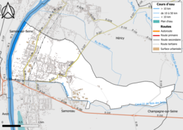 Carte en couleur présentant le réseau hydrographique de la commune