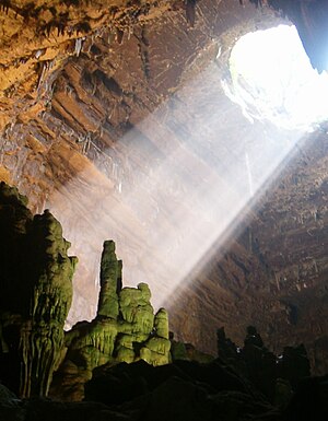 Grotte di Castellana: la caverna principale (la grave)