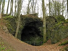 la muelejŝtona kaverno sur la monto Nerother Kopf