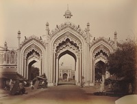 Rumiy Darvaza, Hindistonning Lakhnau shahridagi Husainobod Imambara darvozasi, taxminan 1860-yil.